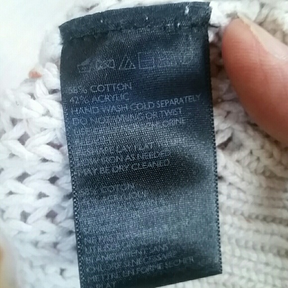 Sweater - Picture 2 of 5